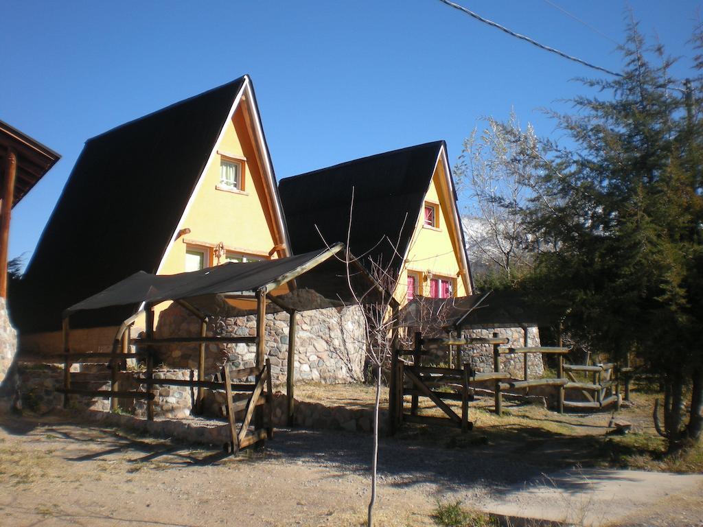 Complejo De Cabanas Tierra De Luna Potrerillos Exterior photo